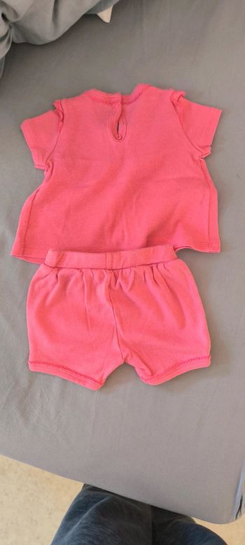 Ensemble petit bateau