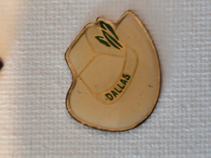 Lot de 14 pins usa - photo numéro 4