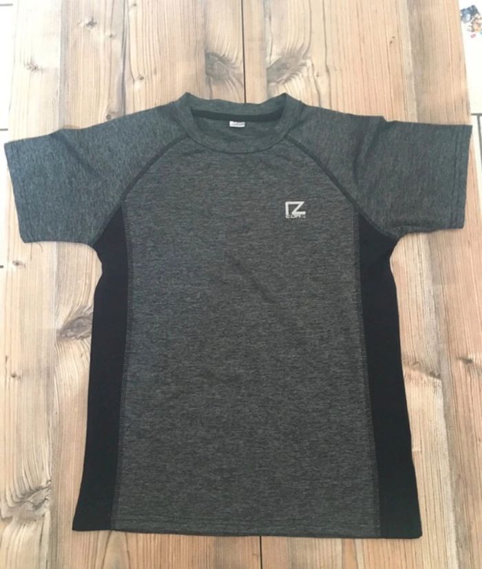 T-shirt 12 ans - photo numéro 2