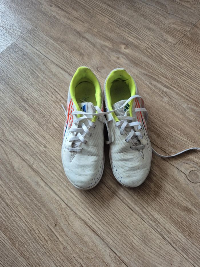 Chaussures foot en salle