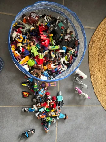 Personnages playmobil enfants adulte animaux chevaux, poulain