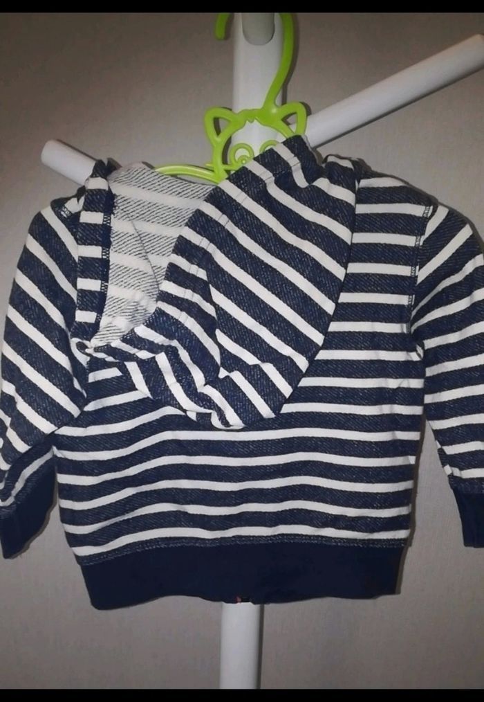Gilet zippé - photo numéro 2