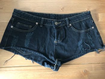 Short jean