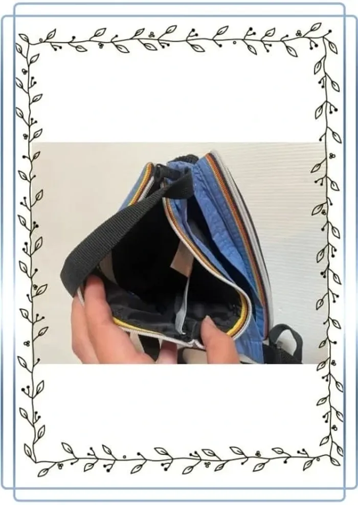 pochette à bandoulière Kway, X Small 3.0, très bon état 18x14cm - photo numéro 6