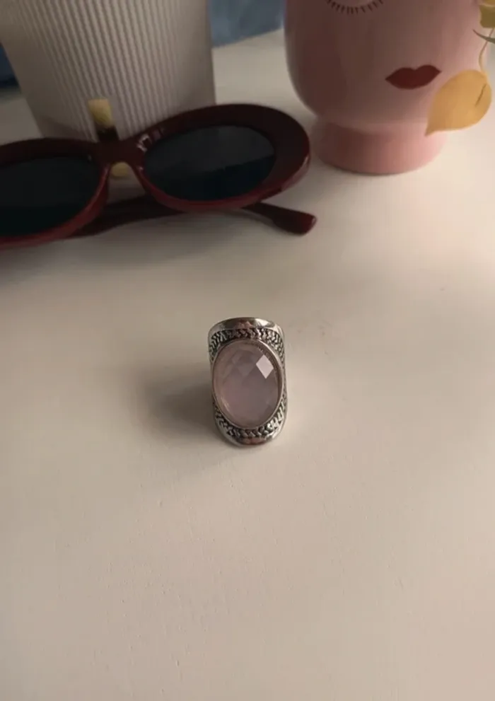 HBague argentée et rose pâle H&M