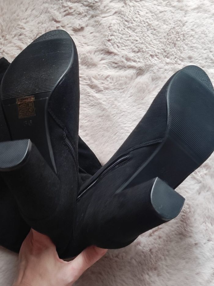 Bottes hautes noires à talons taille 36 - photo numéro 7