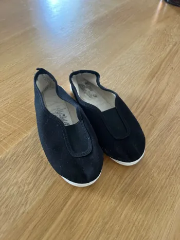 Chaussons de danse noire, 29 décathlon