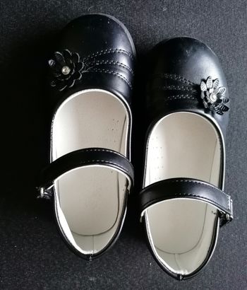 Chaussures fille taille 27