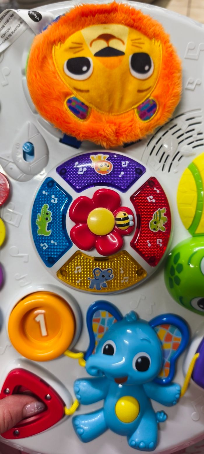 Table d'éveil - photo numéro 2