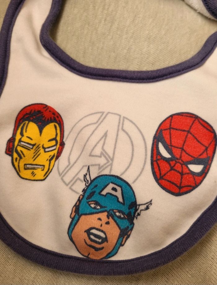 Bodies + bavoir Marvel Primark - photo numéro 6
