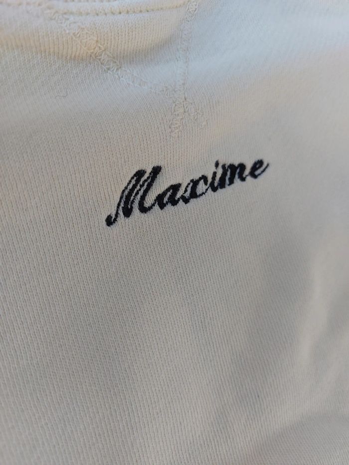 Sweat Zara brodé "Maxime" - photo numéro 4