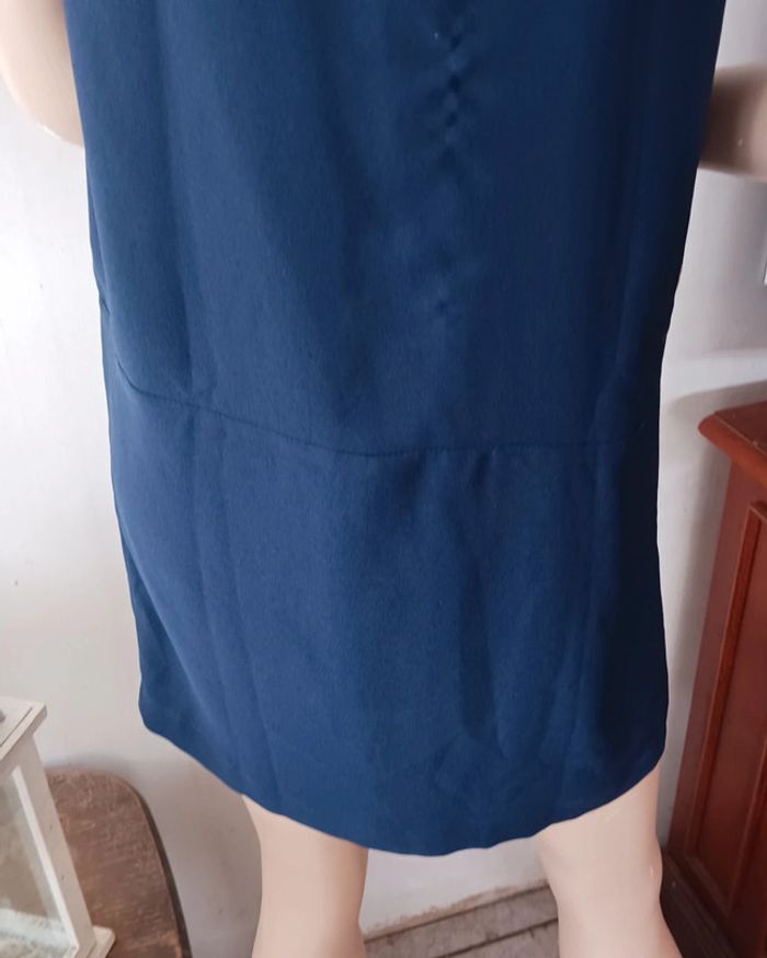 Robe 👗 taille 34 /xs zara basic - photo numéro 5