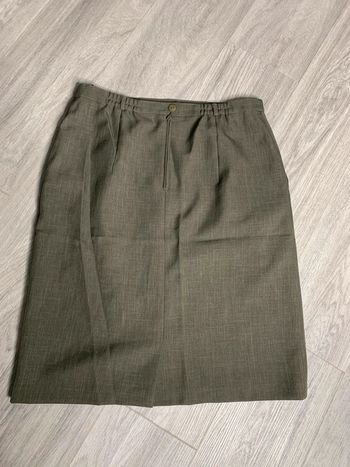 Jupe droite kaki grise T46 3XL