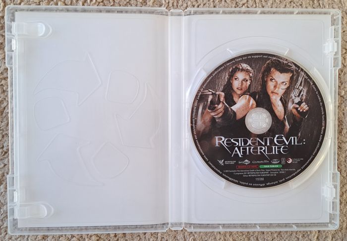 💿 DVD : Resident Evil : Afterlife - photo numéro 2