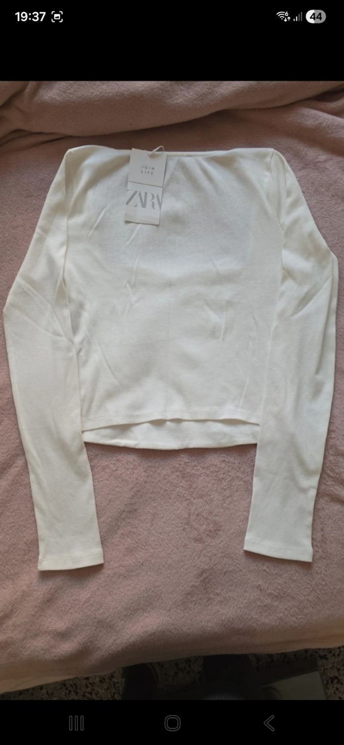 Zara T -shirts manches longies, taille L - photo numéro 1