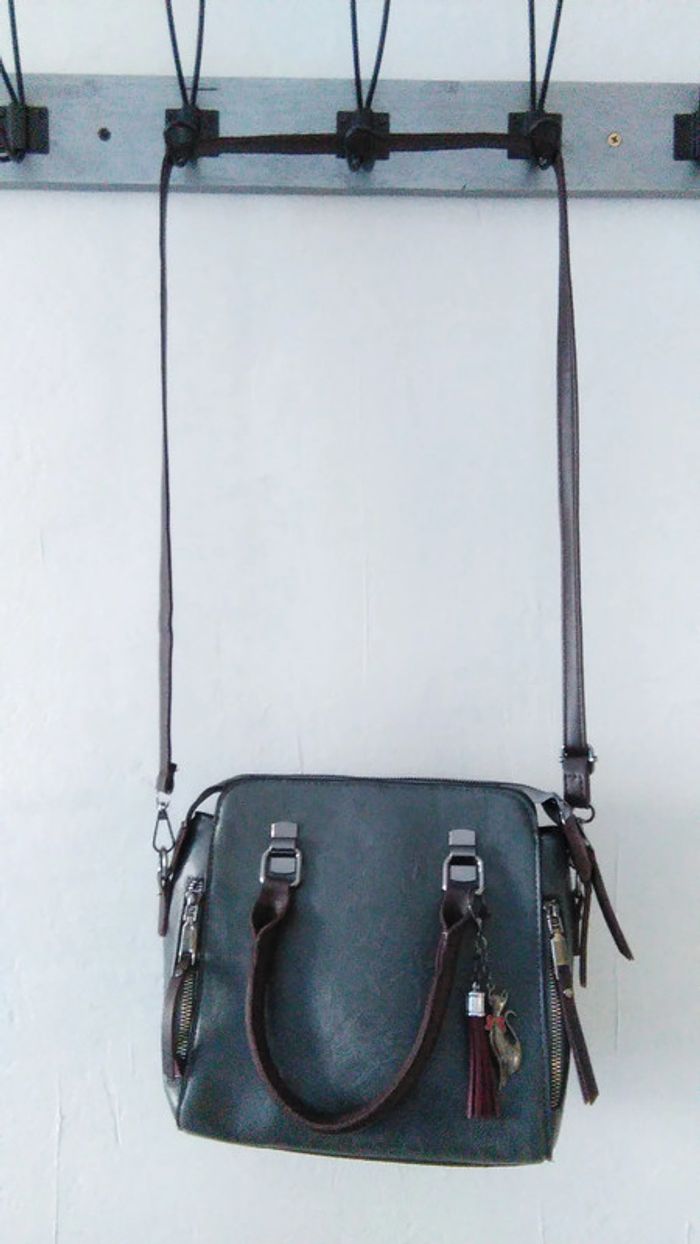 Sac à main gris