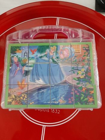 Puzzle en cube Disney