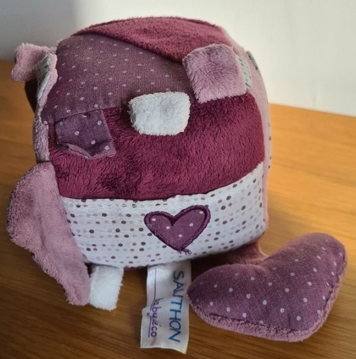 Cube d'activité sensorielle pour bébé - photo numéro 4