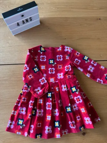 Robe ML en velours rouge avec fleurs - Taille 4 Ans