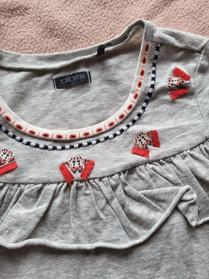 Lot de 2 tee-shirts ikks 5ans - photo numéro 2