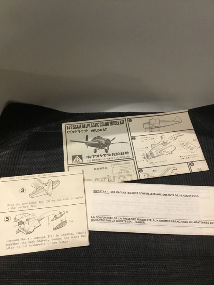 Maquette plastique Wildcat 1/72 US navy Grumman F4F model kit a monter vintage - photo numéro 8