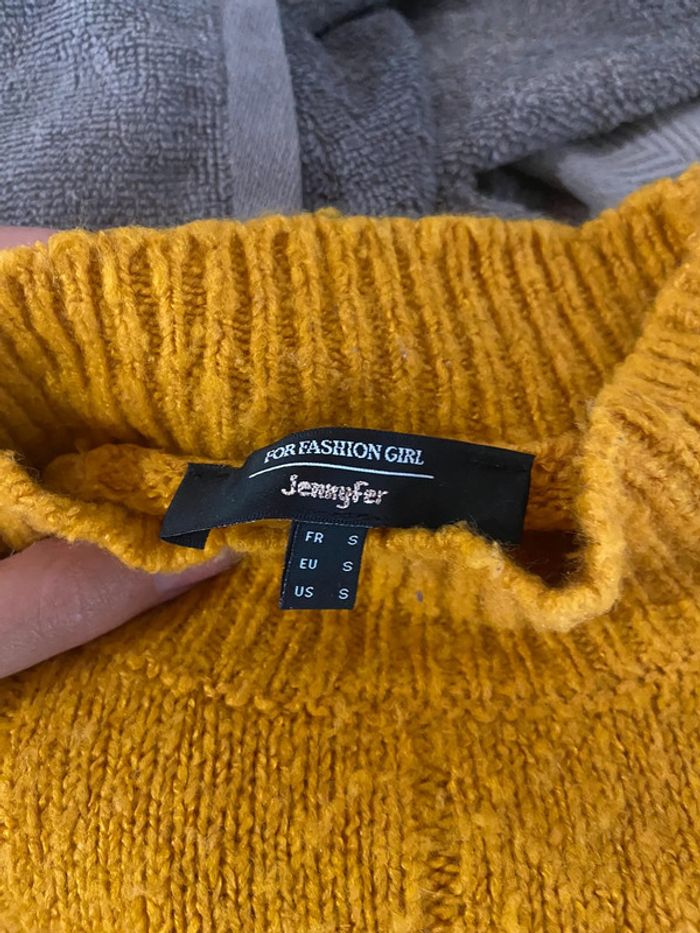 Pull jaune moutarde - photo numéro 6