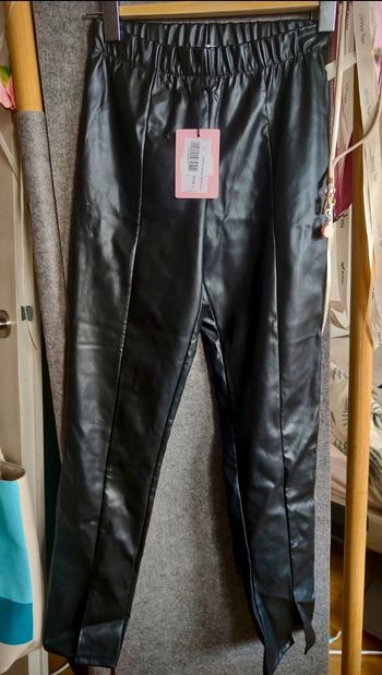 Pantalon simili neuf à fentes