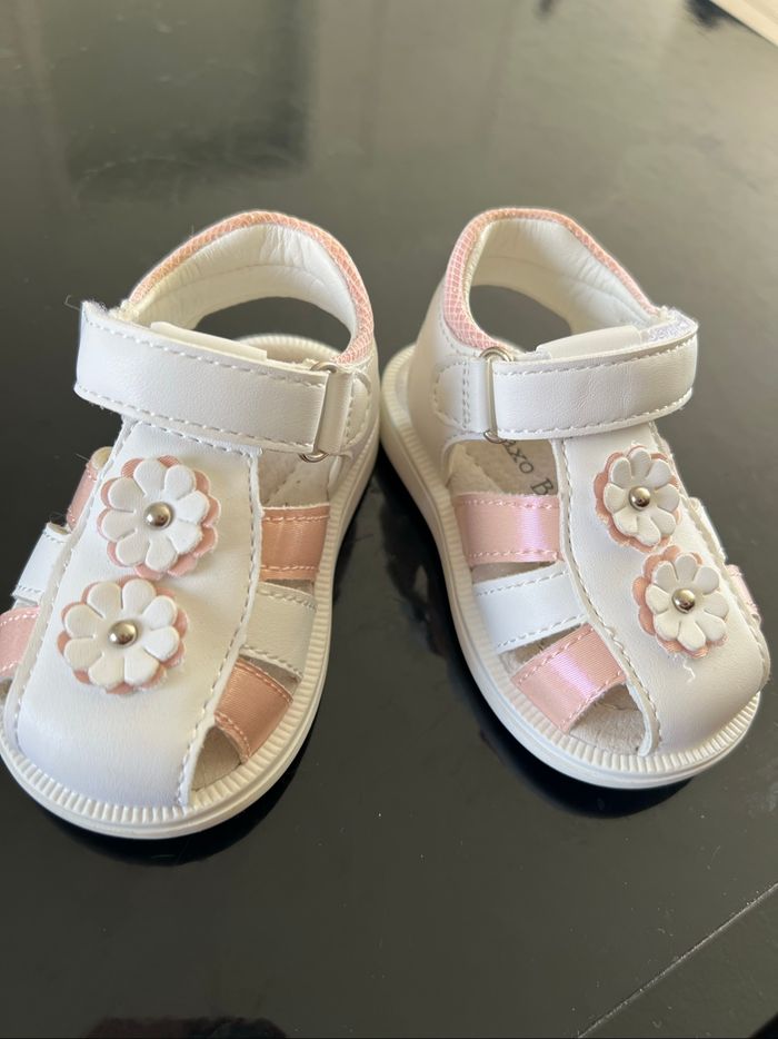Claquette bébé taille 18