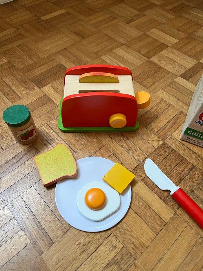 Grille pain en bois - photo numéro 6