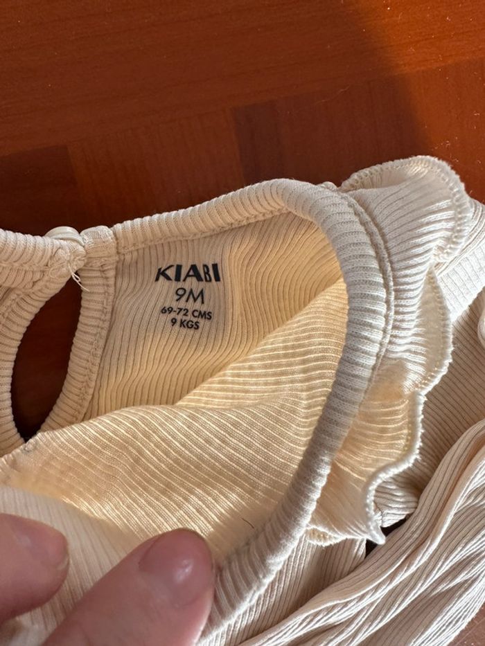 Manches longues Kiabi, taille neuf mois - photo numéro 3