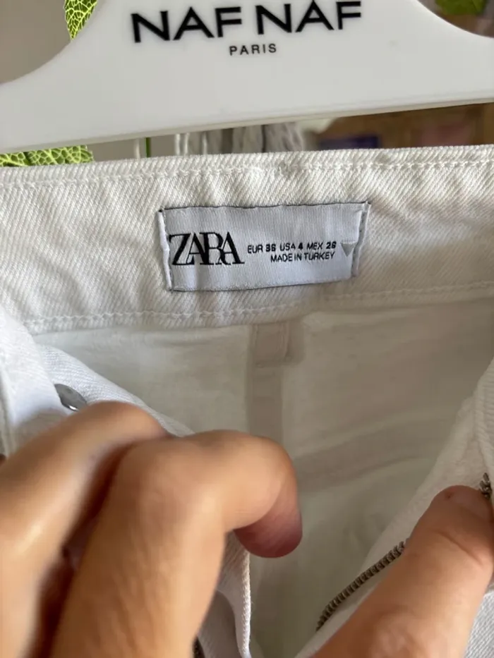 Jean beige Zara 36 - photo numéro 2