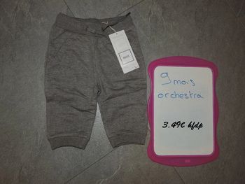 bas de jogging orchestra taille 9 mois neuf