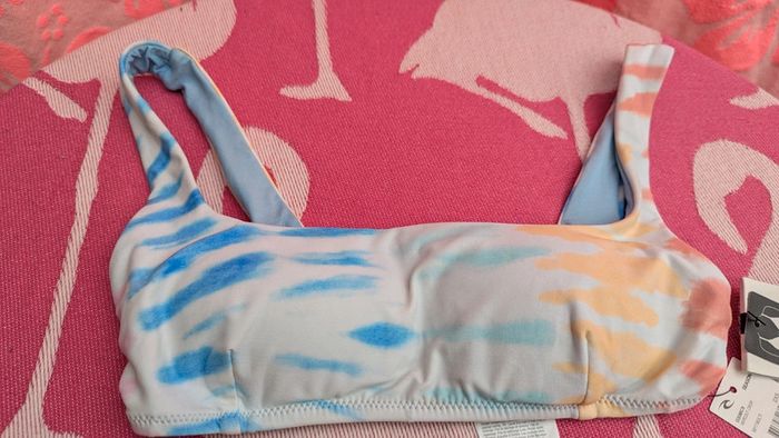 Deux pièces Rip Curl/Ardene 12 ans - photo numéro 2