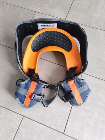 Saddle baby