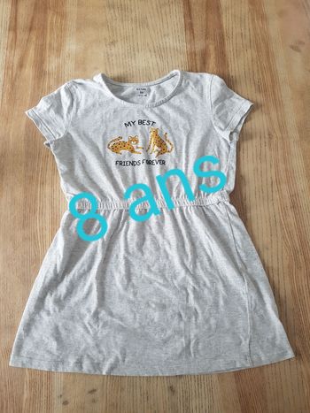 Robe 8 ans