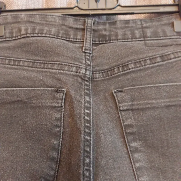 Pantalon jeans noir délavé - photo numéro 3