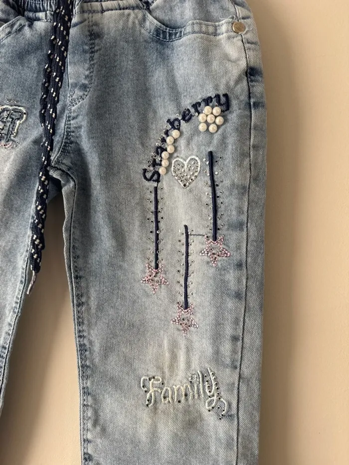 👖 jeans - fille - 4 ans - perle - class - bon état - photo numéro 3