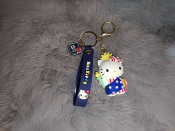 Porte clef hello kitty en silicone
