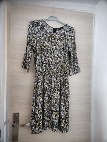 Robe Sinéquanone taille 34