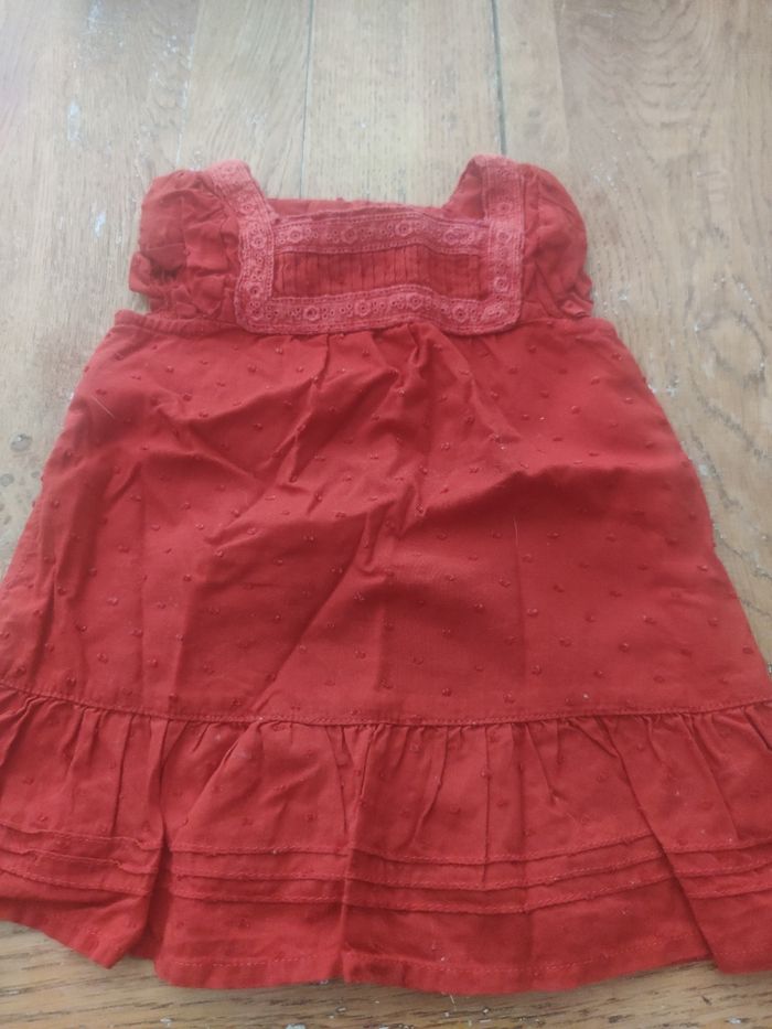 Ensemble rouge 3 mois - photo numéro 2