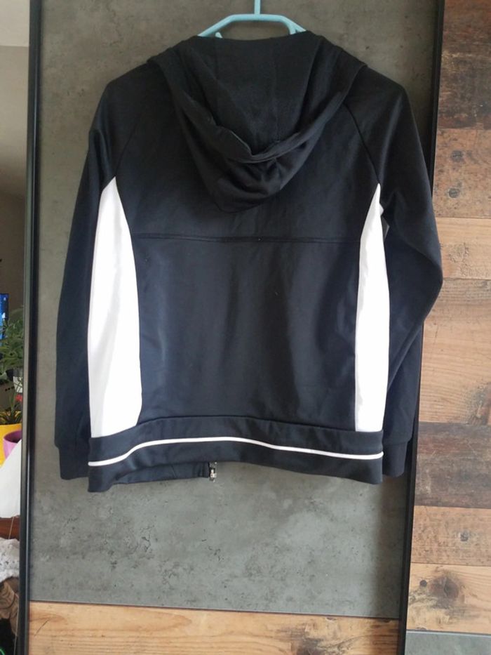 Veste à capuche - photo numéro 2