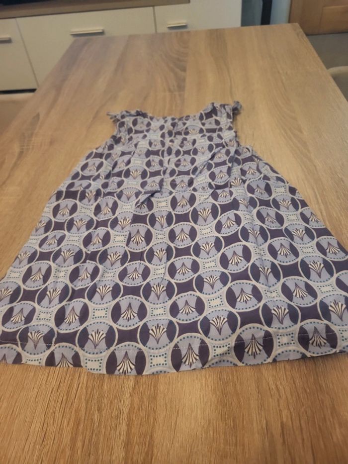 Robe. - photo numéro 2