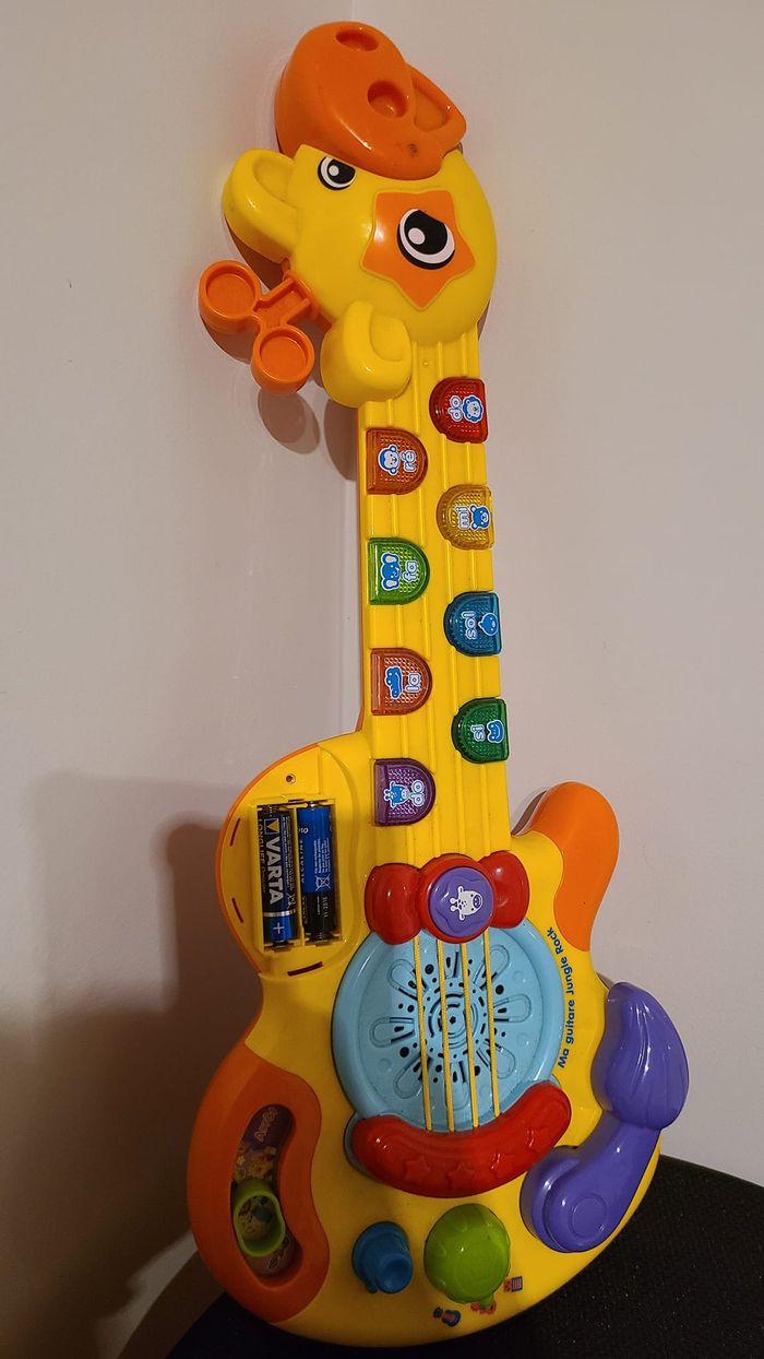 VTECH Ma guitare girafe interactive Jungle rock Dès 18 mois - photo numéro 3