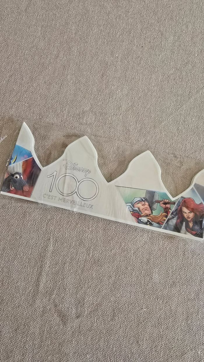 Couronne et fève Disney 100 - photo numéro 5
