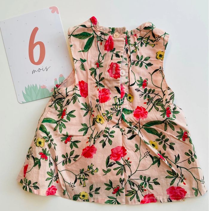 T-shirt fleuri - photo numéro 3