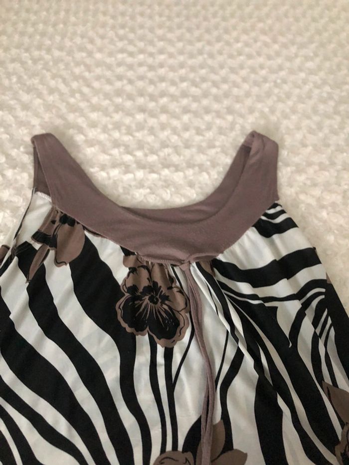 Robe sans manche - photo numéro 2