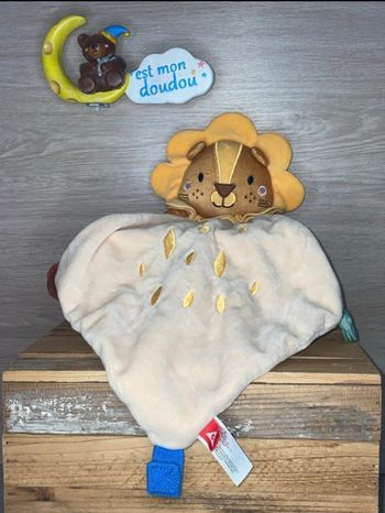 DIV158 doudou lion 🦁 Gifi