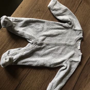 Deux pyjamas hiver 0mois
