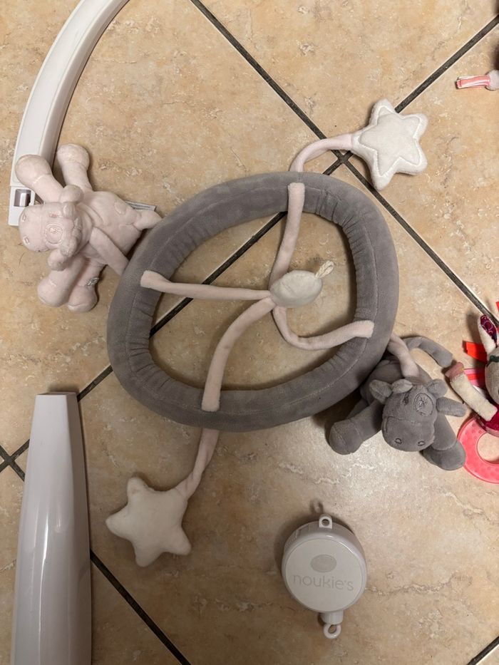 Lot éveil bébé fille - photo numéro 2