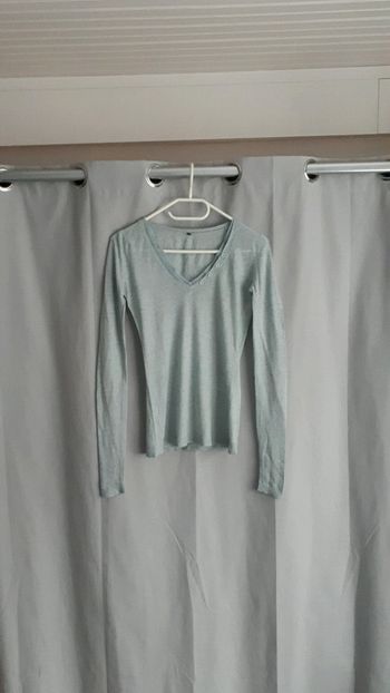 Petit pull bleu H&M 36